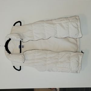 Old Navy White Puffer Vest